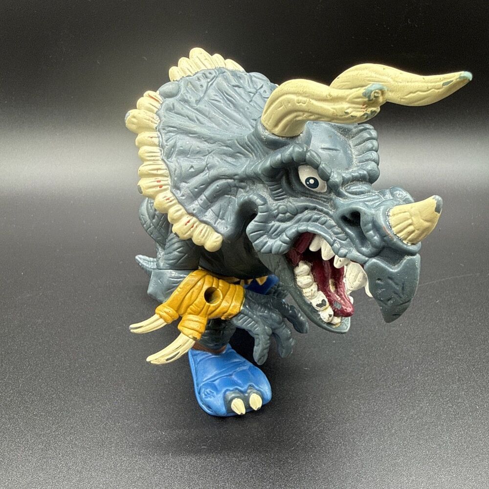 VTG 1996 MATTEL STREET SHARKS EXTREME DINOSAURS TRICERATOPS SPIKE 5" FIGURE